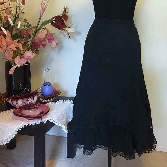 NWT Women Black 3-Layers of Tiered Ruffle Lace Design Midi Skirt L 12 - Picture 11 of 11